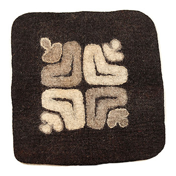 Pustovani podmetač - model 3 Pustovani podmetač - model 3