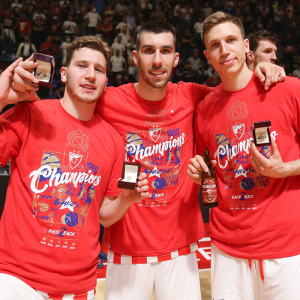 KK Crvena Zvezda majica šampioni 2020/2021-1