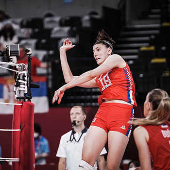 Official Peak volleyball jersey and shorts of Serbia female 2021/22 - red-1