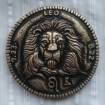 Magnet Horoscope - Leo