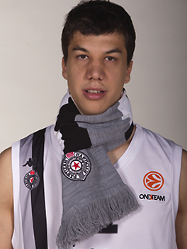 Sivi bar šal KK Partizan 2878 